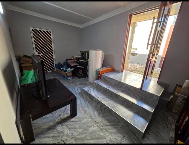 3 BEDROOM HOUSE FOR SALE IN SINOVILLE